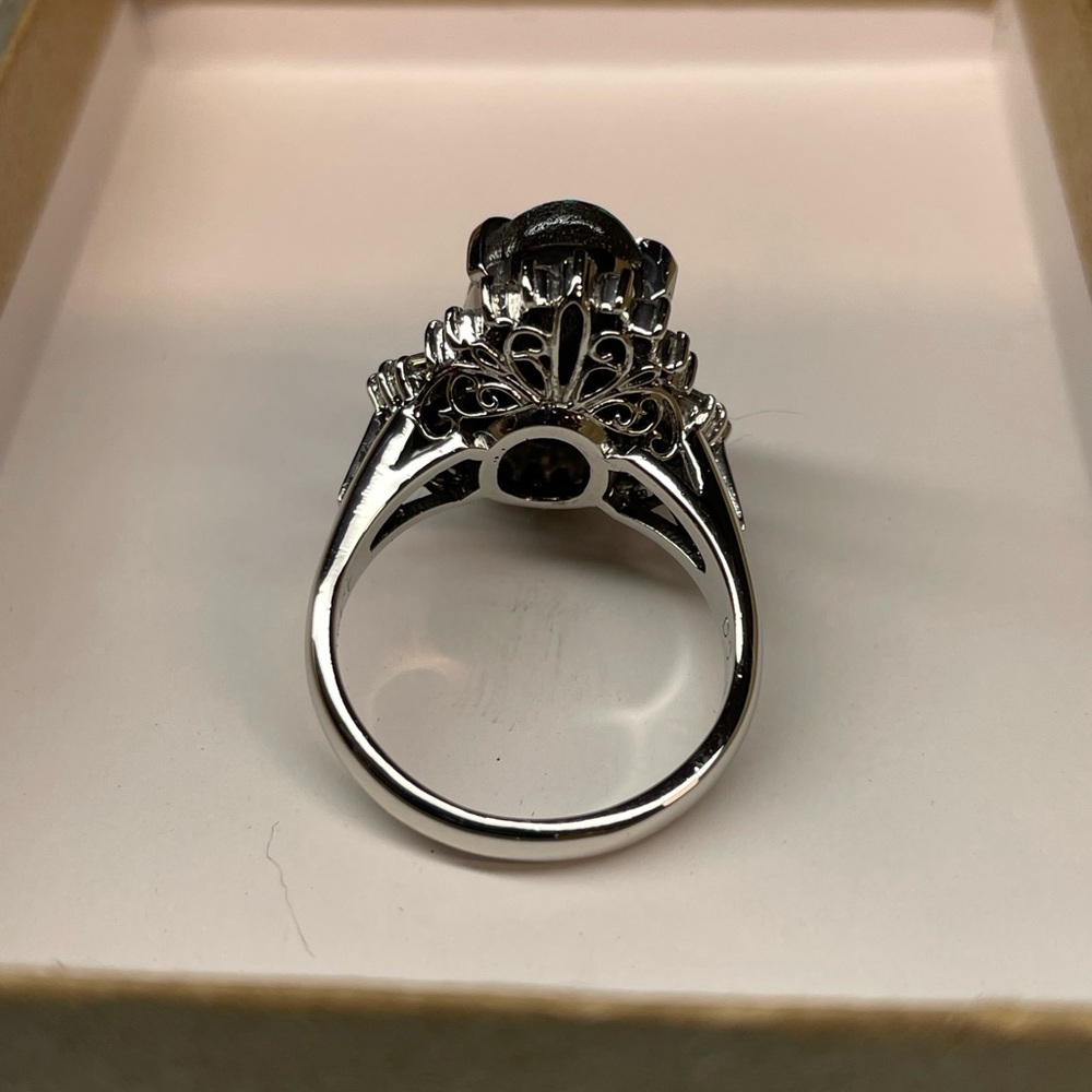 Australian Boulder Opal , platinum and diamond ring - Picture 11 of 13